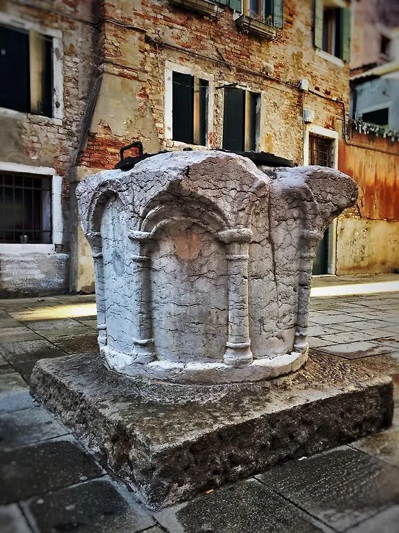 Al pozzo Apartment Venezia 0*,